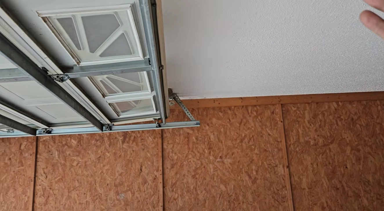 Emergency Garage Door Repair Emergency Garage Door Repair
